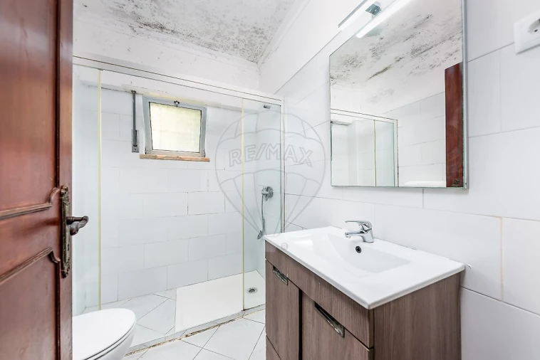 Apartamento T2 para Venda em Algueirão-Mem Martins Foto 11