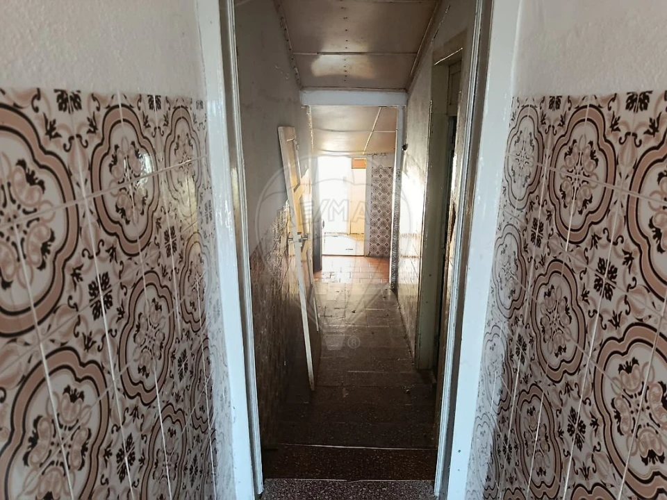 Moradia T2 para Venda em Valada Foto 9