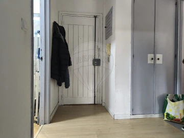 Apartamento T2 para Venda em Marvila, Ribeira Santarém, São Salvador, São Nicolau