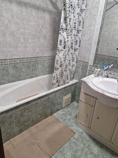 Apartamento T3 para Venda em Carregado e Cadafais