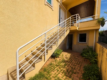 Moradia T3 para Venda em Serzedo e Perosinho