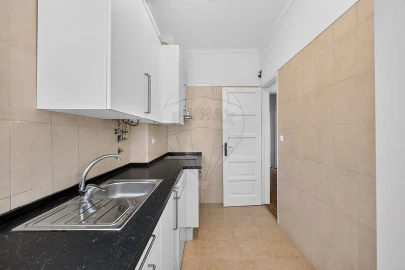 Apartamento T2 para Arrendamento em Almada, Cova da Piedade, Pragal e Cacilhas