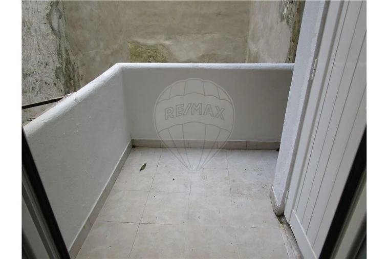 Apartamento T4 para Arrendamento em Penha de França Foto 12