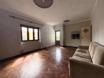 Apartamento T3 para Venda em Sobral de Monte Agraço