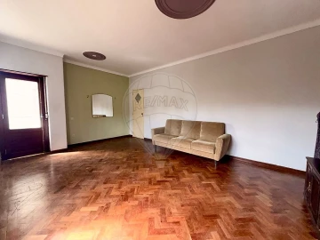 Apartamento T3 para Venda em Sobral de Monte Agraço