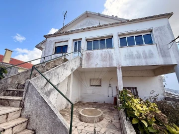 Apartamento T3 para Venda em Sobral de Monte Agraço
