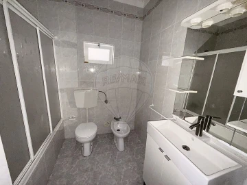 Apartamento T3 para Venda em Sobral de Monte Agraço