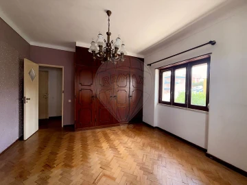Apartamento T2 para Venda em Sobral de Monte Agraço