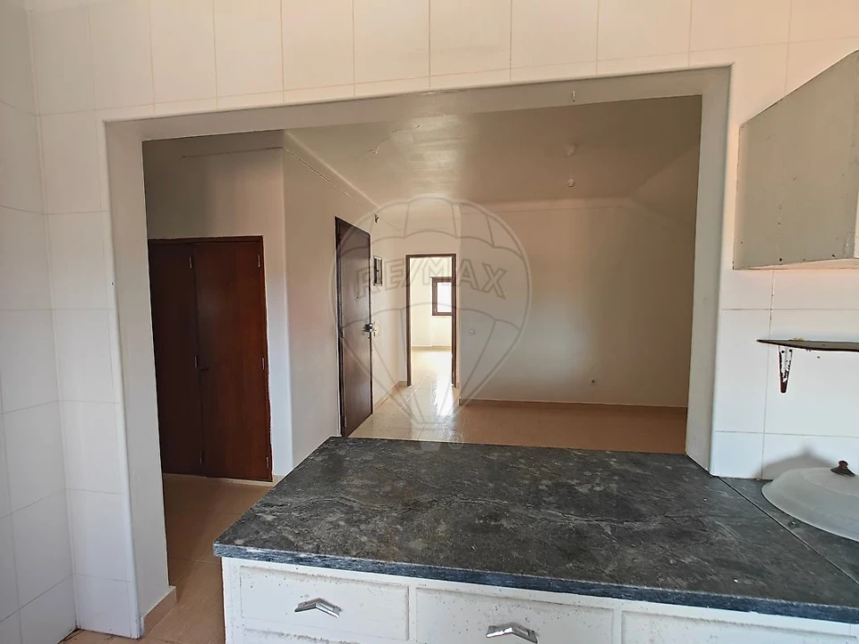 Apartamento T2 para Venda em Sobral de Monte Agraço Foto 7