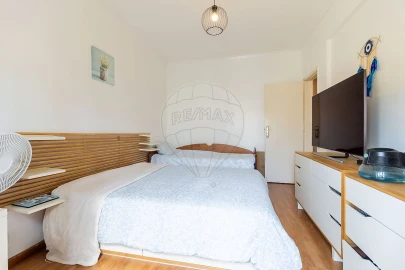 Apartamento T2 para Venda em Póvoa de Santa Iria e Forte da Casa