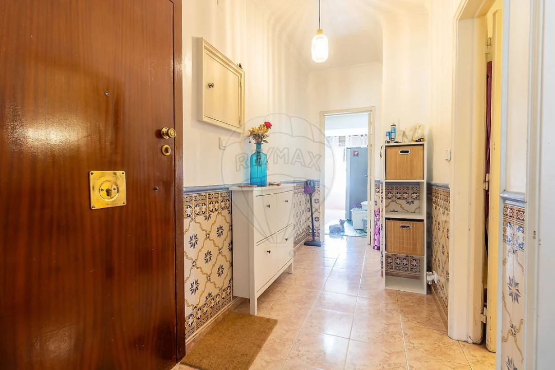 Apartamento T2 para Venda em Póvoa de Santa Iria e Forte da Casa Foto 2