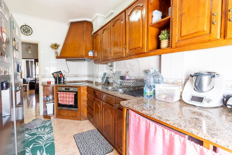 Apartamento T2 para Venda em Póvoa de Santa Iria e Forte da Casa Foto 7