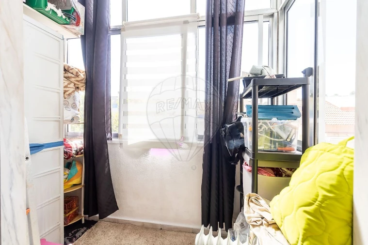 Apartamento T2 para Venda em Póvoa de Santa Iria e Forte da Casa Foto 13
