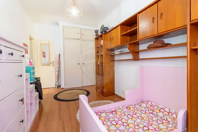 Apartamento T2 para Venda em Póvoa de Santa Iria e Forte da Casa Foto 8