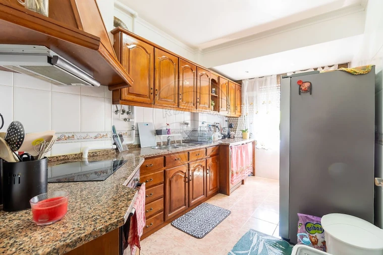Apartamento T2 para Venda em Póvoa de Santa Iria e Forte da Casa Foto 11