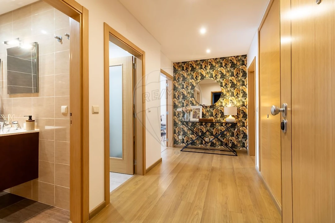 Apartamento T3 para Venda em Alverca do Ribatejo e Sobralinho Foto 8