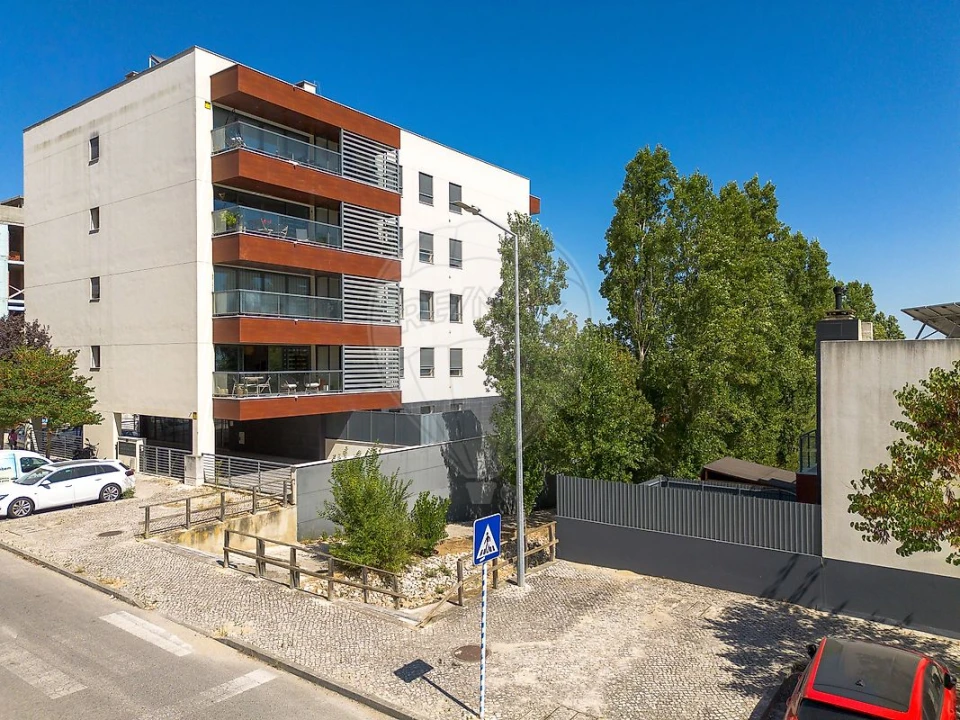 Apartamento T3 para Venda em Alverca do Ribatejo e Sobralinho Foto 13