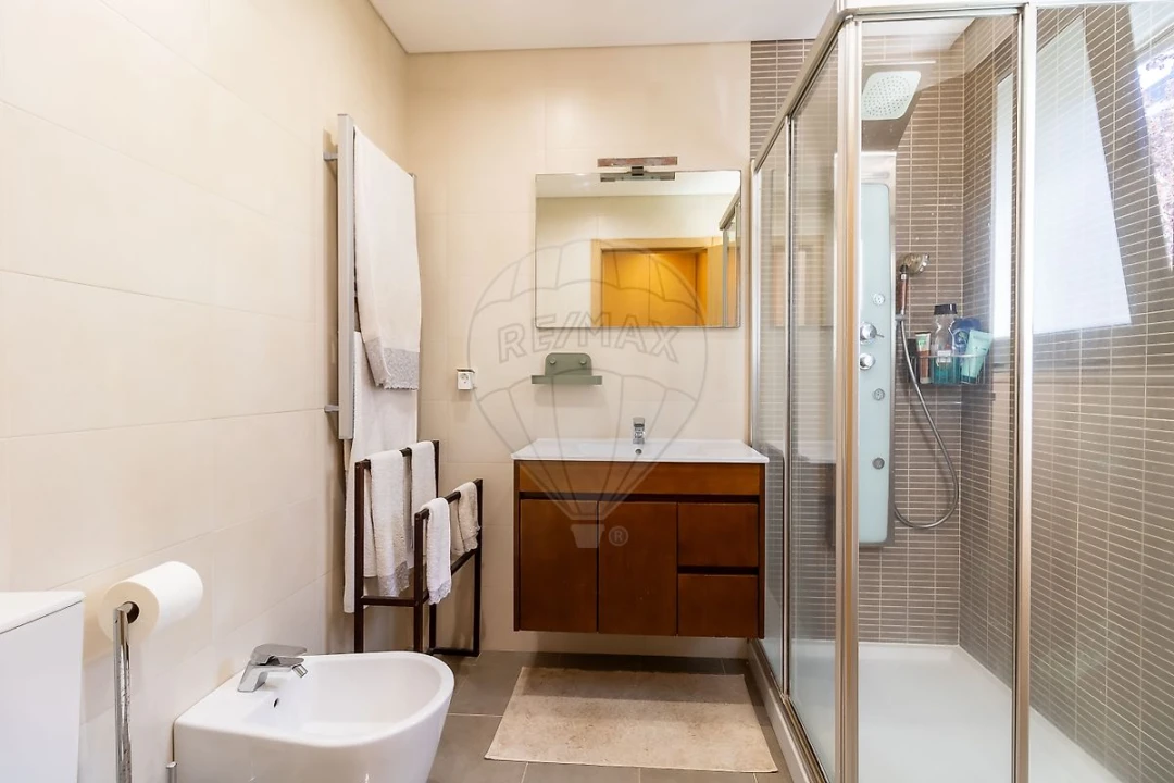 Apartamento T3 para Venda em Alverca do Ribatejo e Sobralinho Foto 2