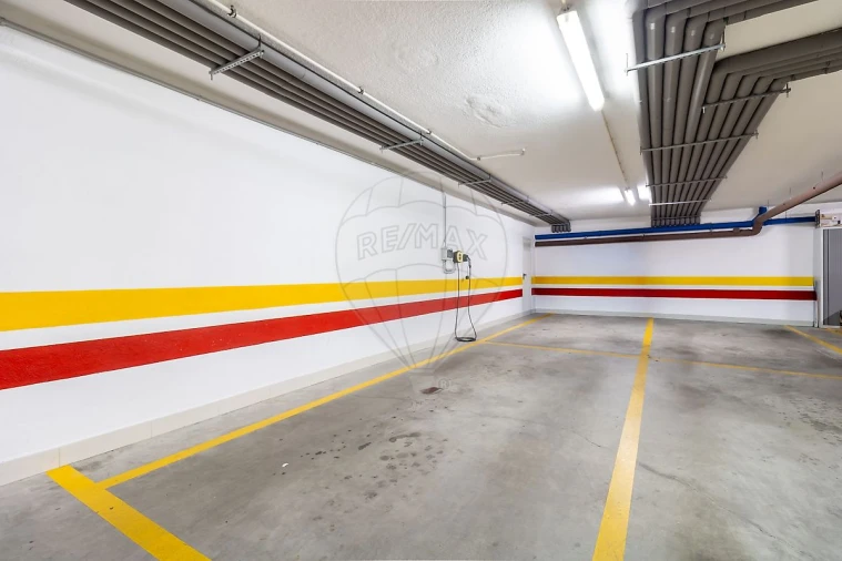 Apartamento T3 para Venda em Alverca do Ribatejo e Sobralinho Foto 11