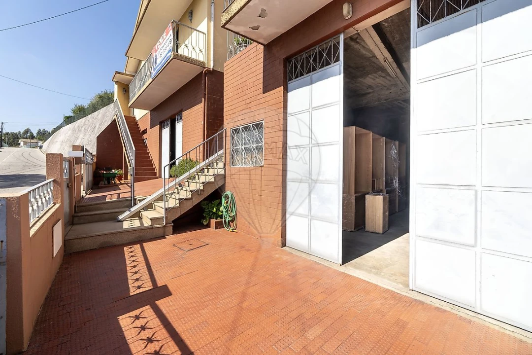 Moradia T4 para Venda em Vila Chã, Codal e Vila Cova de Perrinho Foto 40