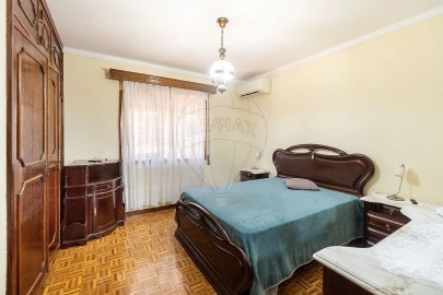 Moradia T4 para Venda em Vila Chã, Codal e Vila Cova de Perrinho