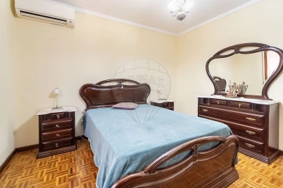 Moradia T4 para Venda em Vila Chã, Codal e Vila Cova de Perrinho