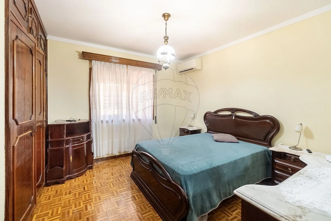 Moradia T4 para Venda em Vila Chã, Codal e Vila Cova de Perrinho Foto 18