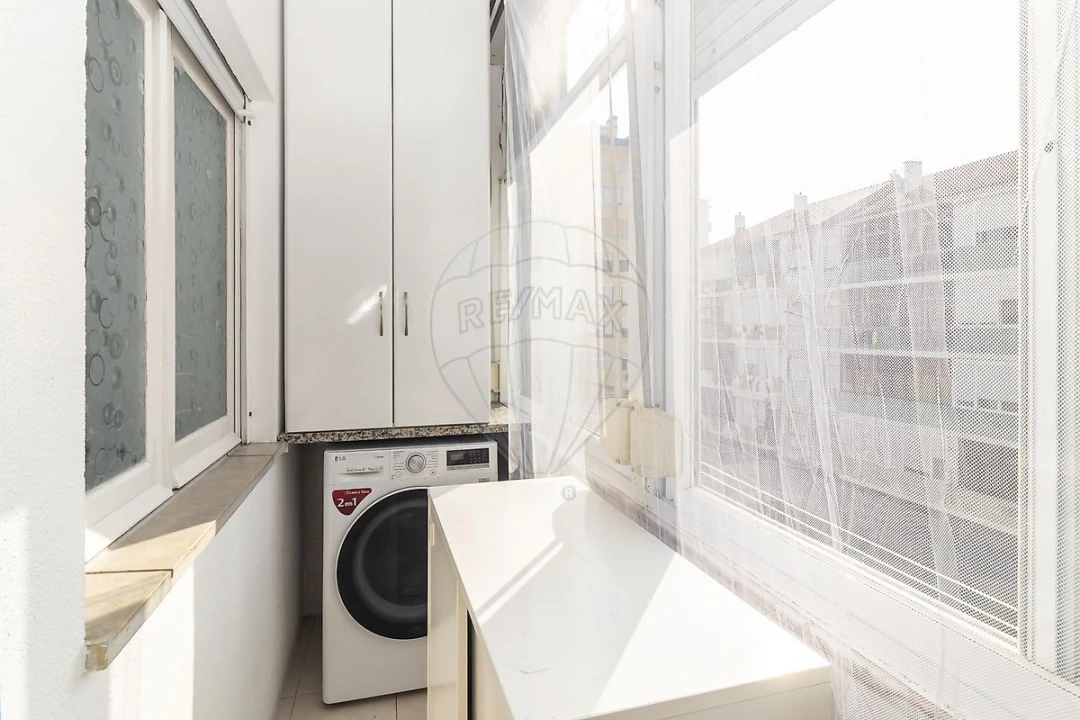 Apartamento T1 para Venda em Alto do Seixalinho, Santo André e Verderena Foto 32
