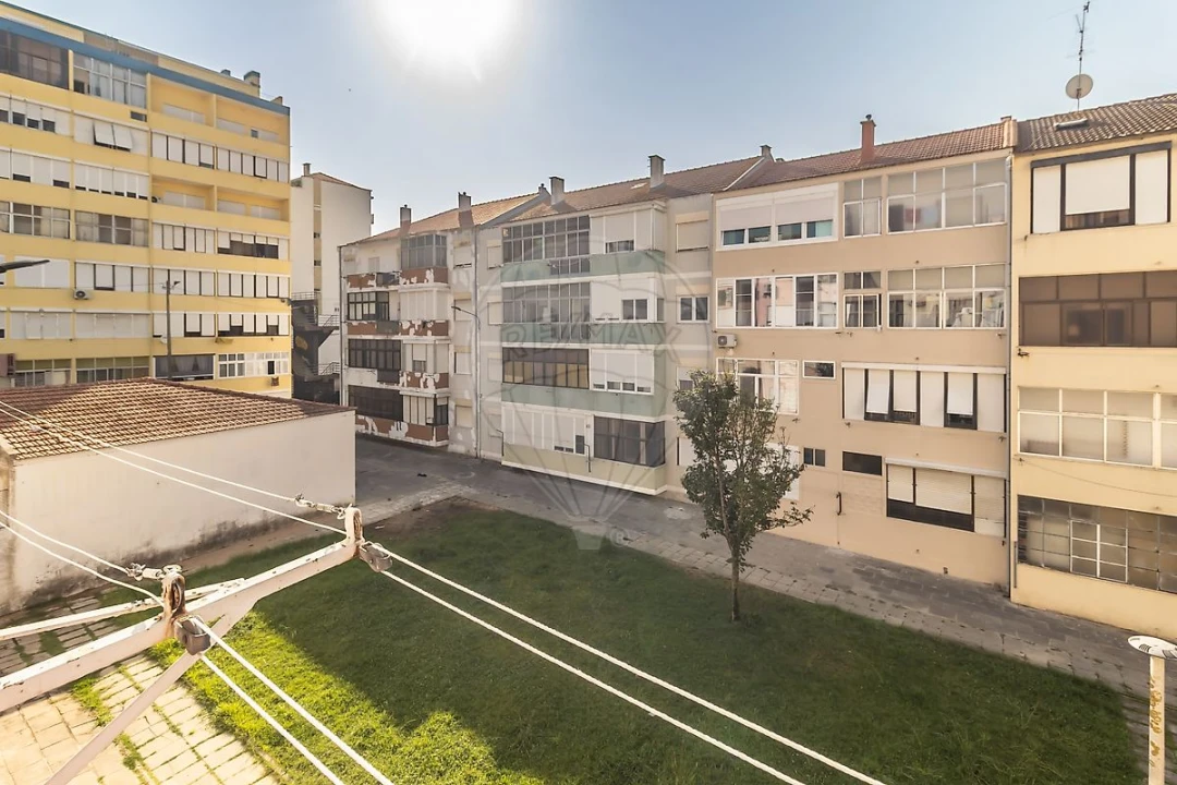Apartamento T1 para Venda em Alto do Seixalinho, Santo André e Verderena Foto 33