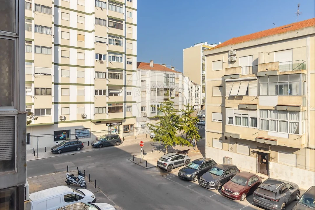 Apartamento T1 para Venda em Alto do Seixalinho, Santo André e Verderena Foto 12