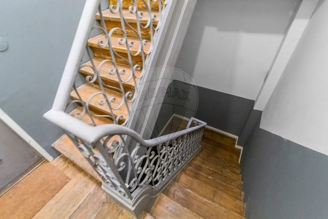 Apartamento T2 para Venda em Misericórdia Foto 14