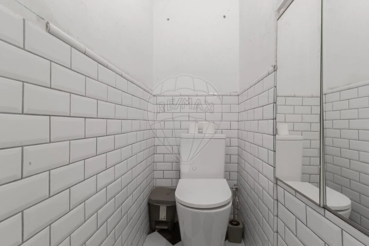 Apartamento T2 para Venda em Misericórdia Foto 4