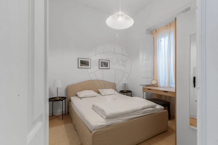 Apartamento T2 para Venda em Misericórdia Foto 17