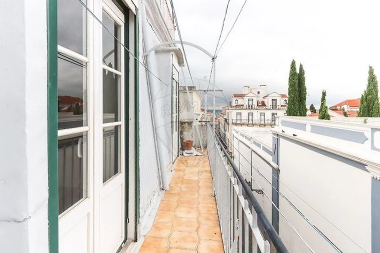 Apartamento T2 para Venda em Misericórdia Foto 21