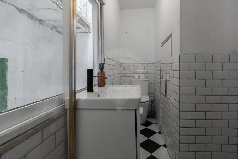 Apartamento T2 para Venda em Misericórdia Foto 3