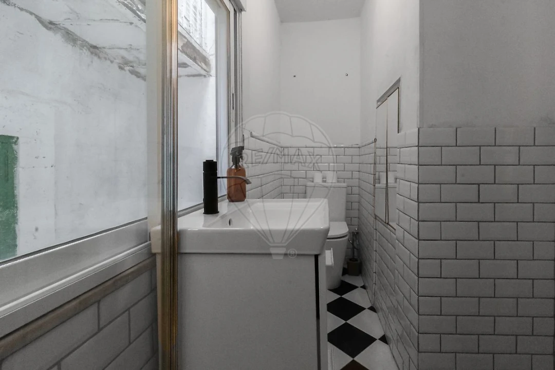 Apartamento T2 para Venda em Misericórdia Foto 3