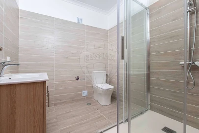 Apartamento T3 para Venda em Olhalvo