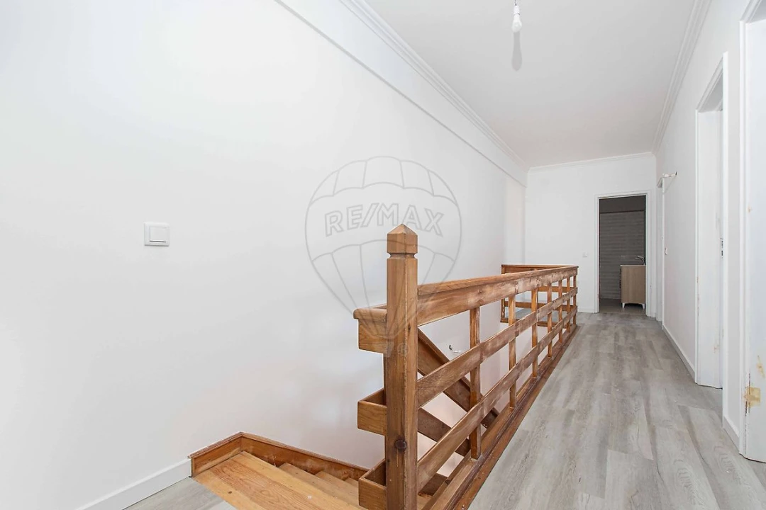 Apartamento T3 para Venda em Olhalvo Foto 10
