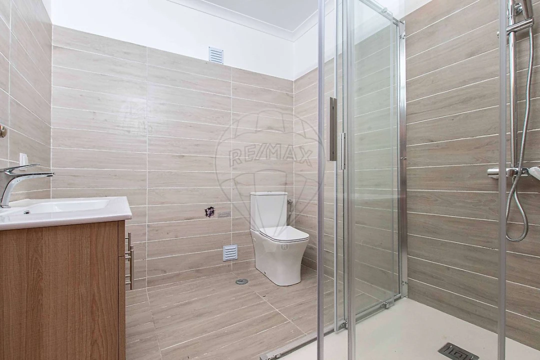 Apartamento T3 para Venda em Olhalvo Foto 7