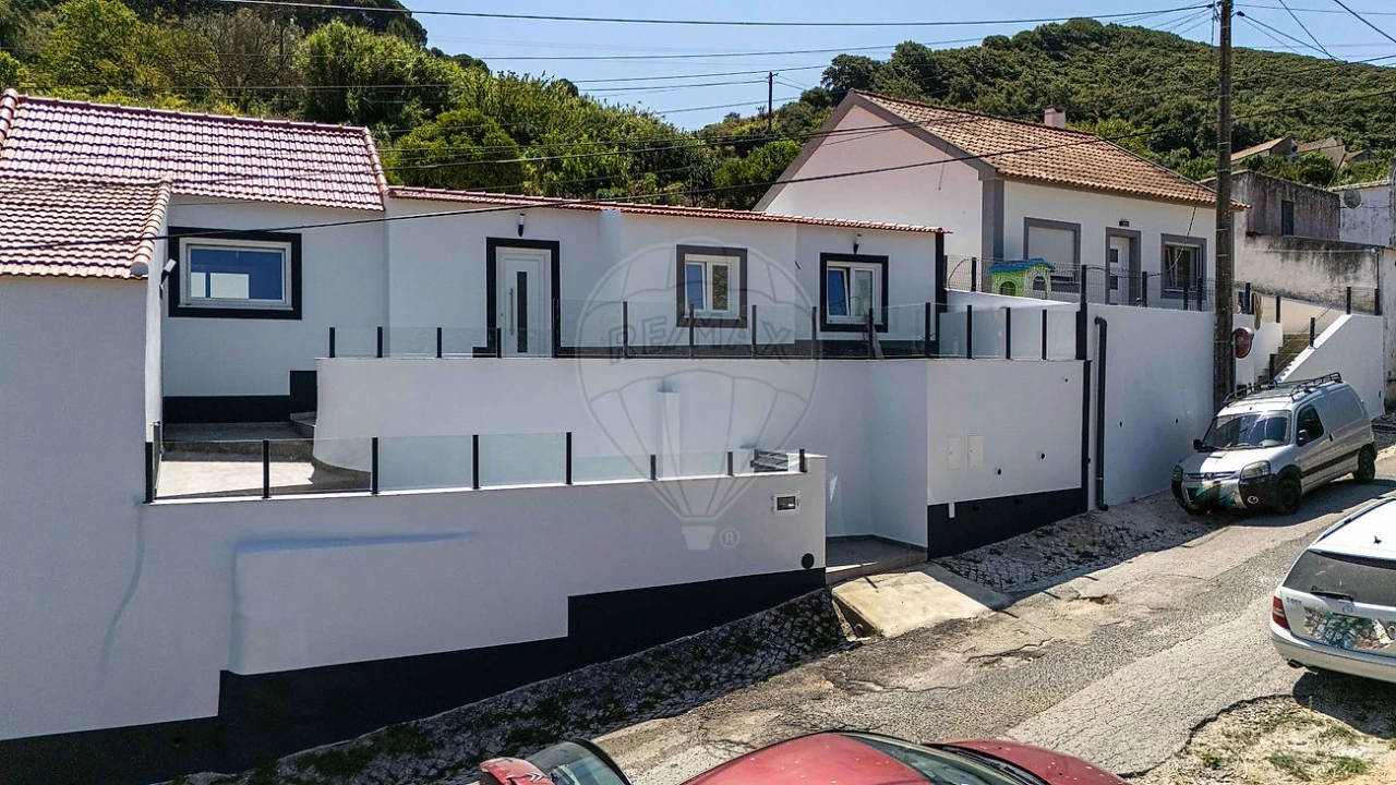 Moradia T3 para Venda em Meca Foto 4