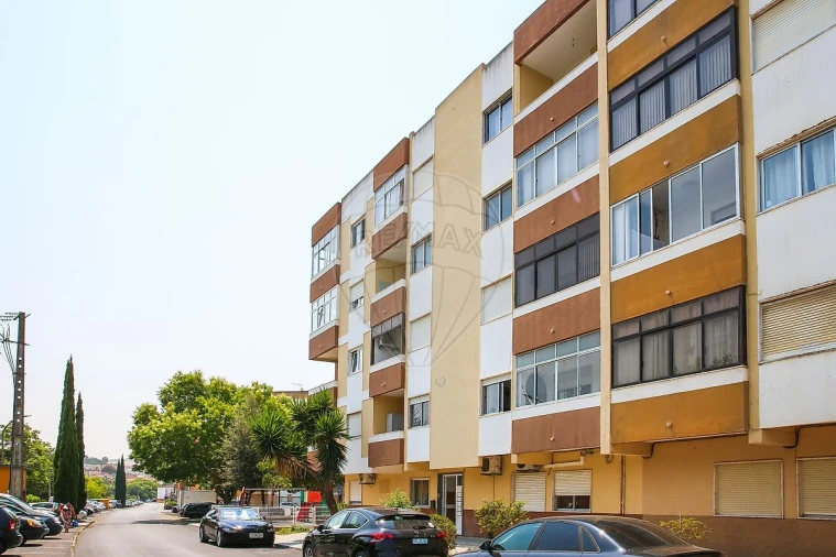 Apartamento T3 para Venda em Arruda dos Vinhos Foto 5