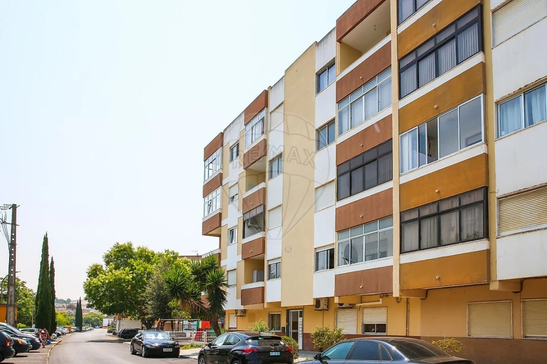 Apartamento T3 para Venda em Arruda dos Vinhos Foto 5