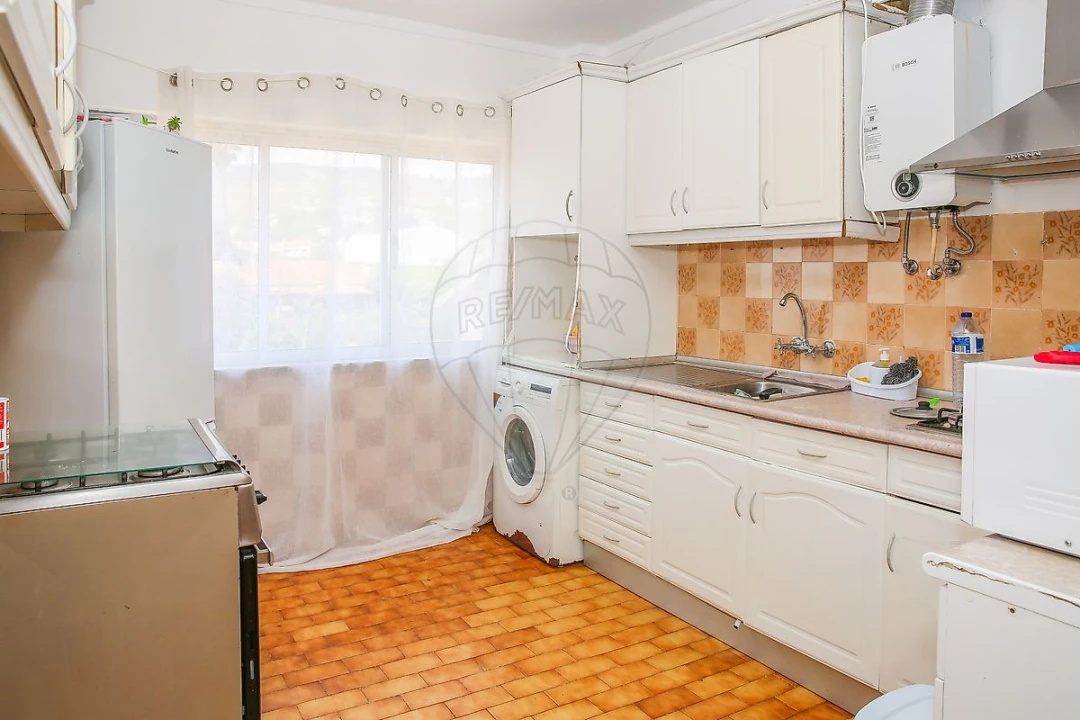 Apartamento T3 para Venda em Arruda dos Vinhos Foto 24