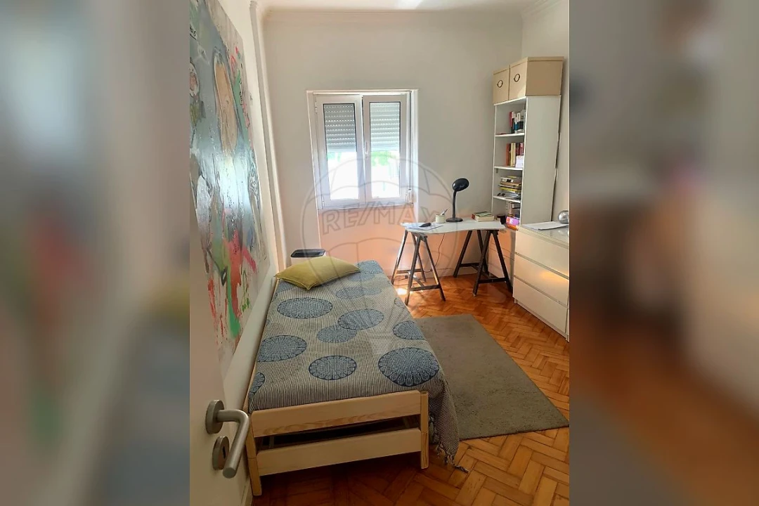 Apartamento T2 para Venda em Venteira Foto 2