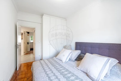 Apartamento T2 para Venda em Venteira
