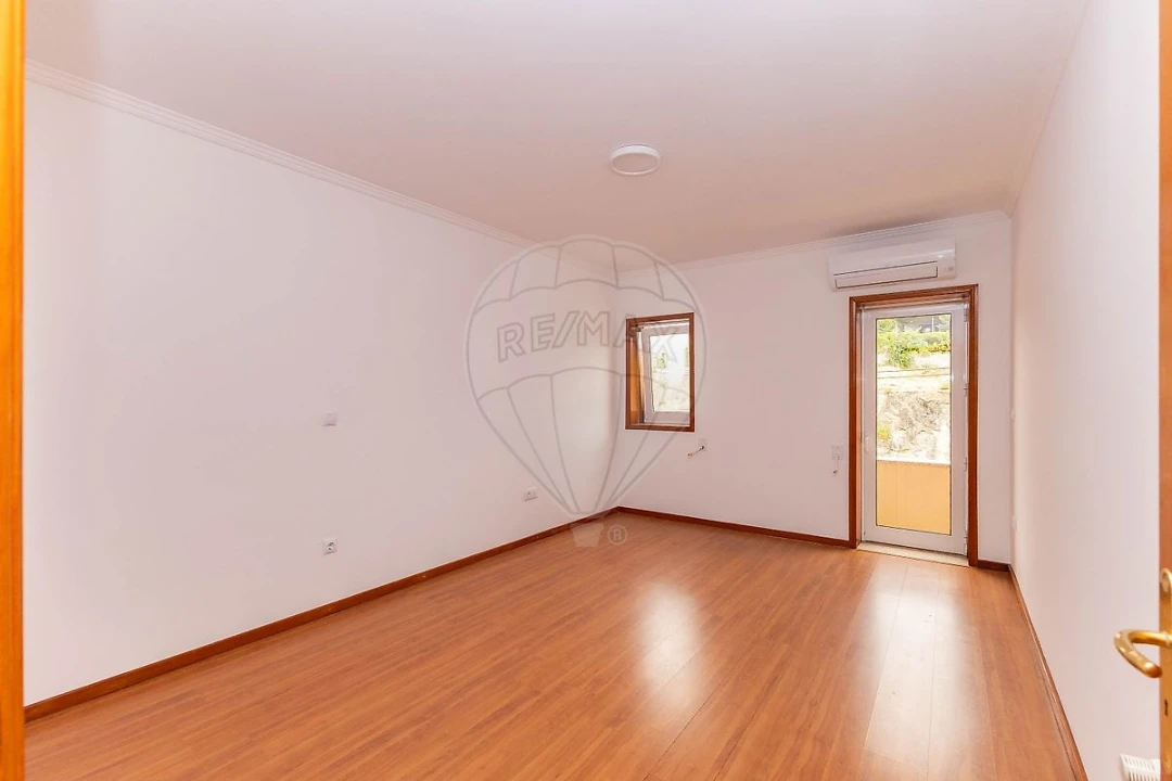 Apartamento T2 para Arrendamento em Recezinhos (São Martinho) Foto 19