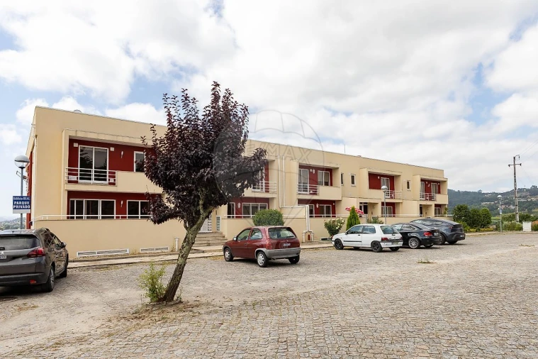 Apartamento T2 para Arrendamento em Recezinhos (São Martinho) Foto 4