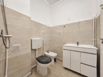 Apartamento T3 para Venda em Póvoa de Santa Iria e Forte da Casa