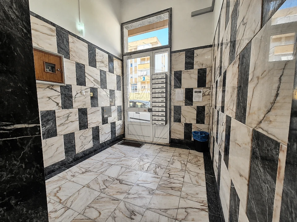 Apartamento T3 para Venda em Póvoa de Santa Iria e Forte da Casa Foto 7