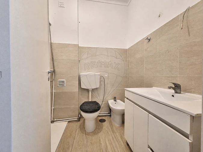 Apartamento T3 para Venda em Póvoa de Santa Iria e Forte da Casa Foto 27